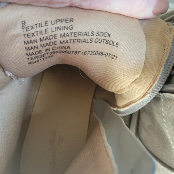 Universal Thread grey boots - Picture 5 of 7